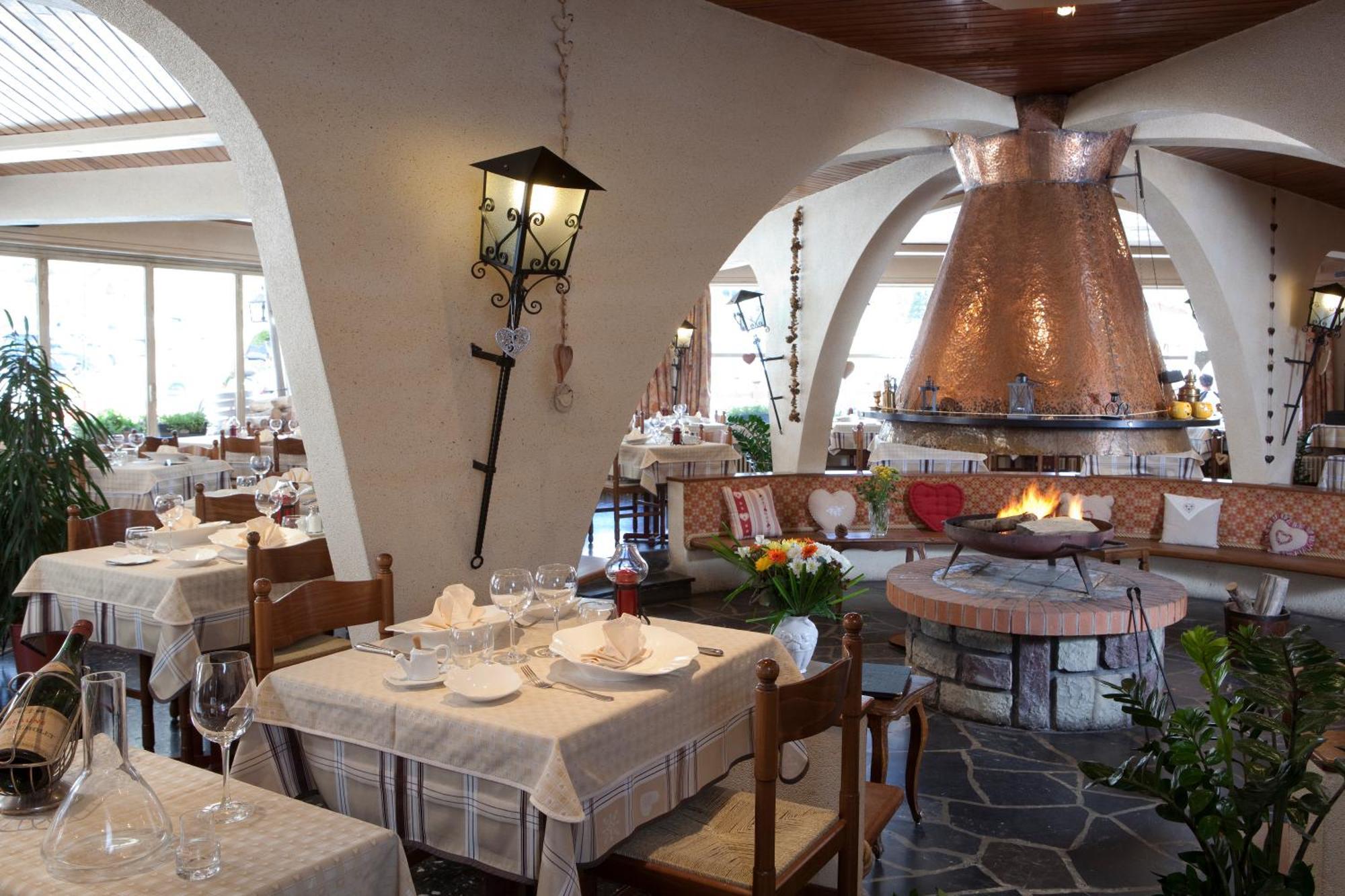 Grand Hotel De Valloire Et Du Galibier Экстерьер фото